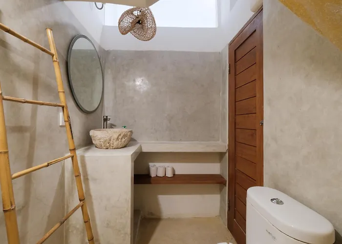 Lanehaus Pererenan * Canggu
