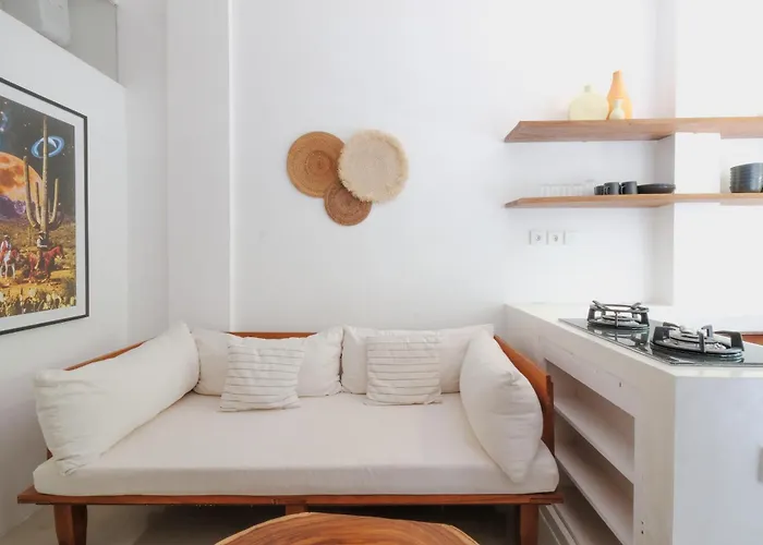 Lanehaus Pererenan
