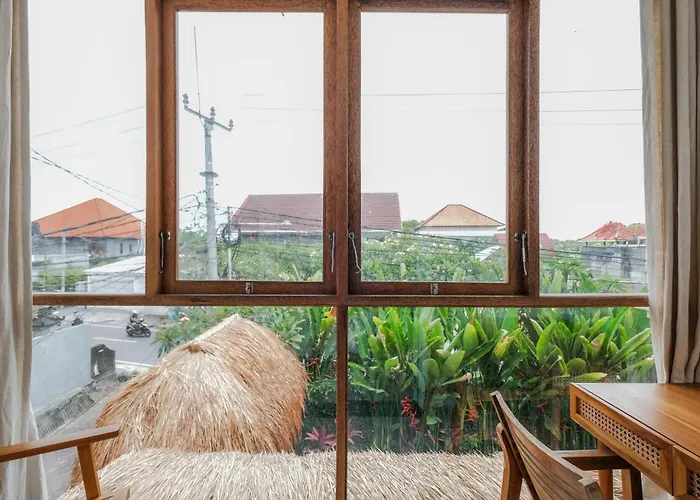 Lanehaus Pererenan *