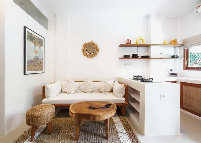 Lanehaus Pererenan * Canggu